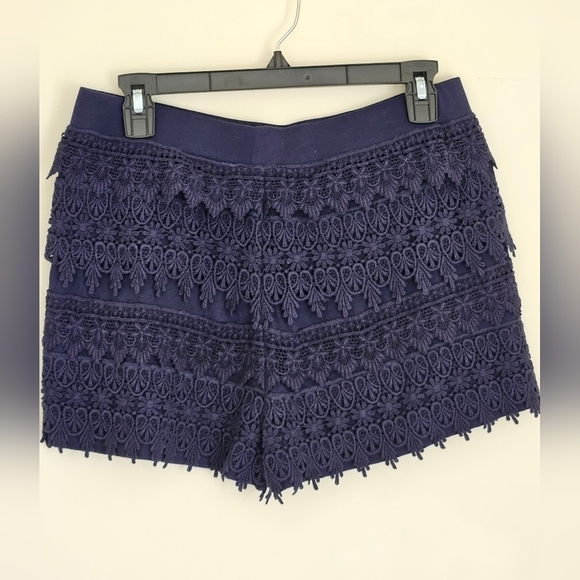 Express High Waisted Navy Blue Crochet Lace Shorts - Picture 5 of 10